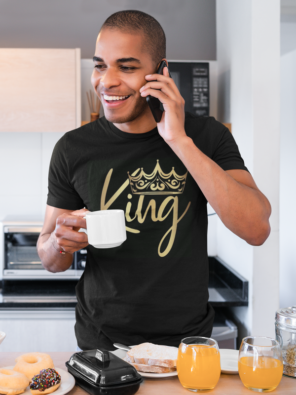 King Unisex t-shirt